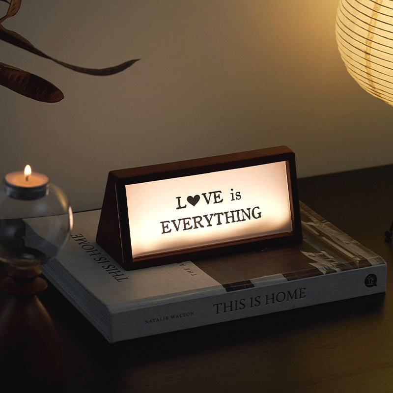 Kiven Magnetic charging light board, retro decoration, creative decorative item for the entrance hall of a vintage living room