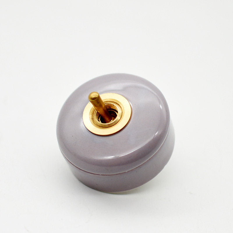 Retro Ceramic Toggle Switch: Creative Solid Brass Rod Lighting Controller for Vintage-Style B&Bs, Cafés & Dining Areas