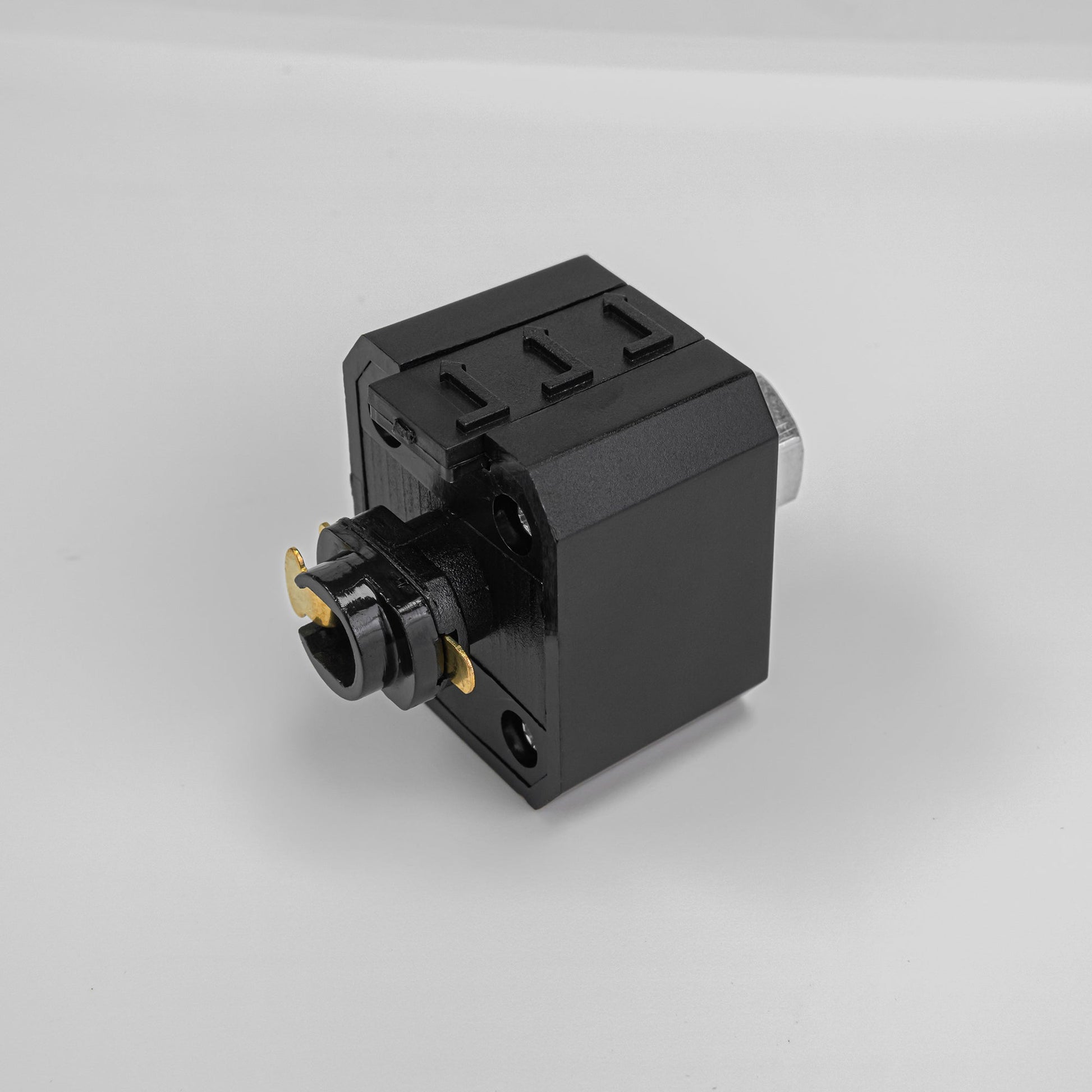 Black Halo-Type track adapter for Halo stage lighting system. Compatible with PJ0217 track accessories for DIY projects.