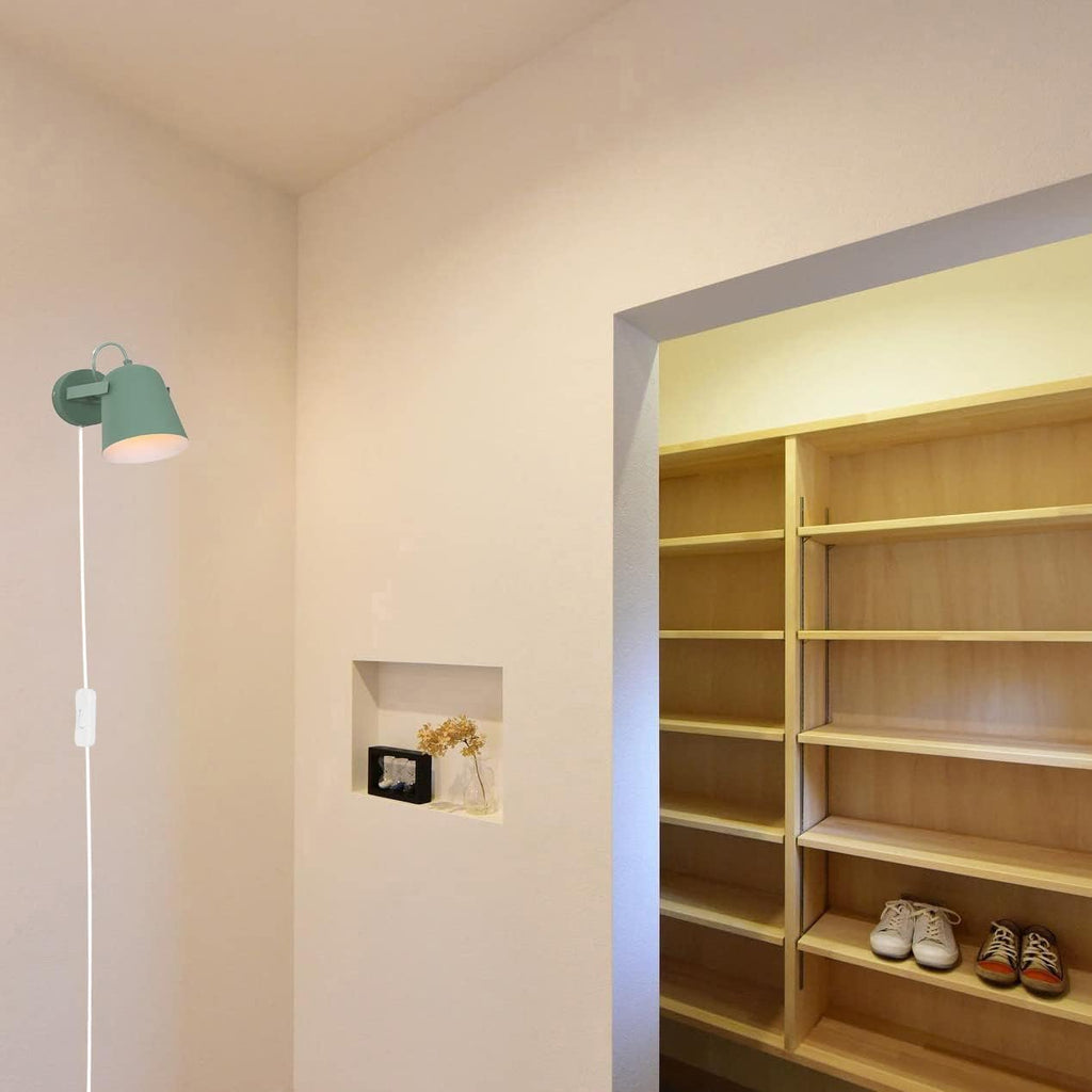 Kiven Plug-in Wall Sconce Lamps Lighting Fixture with in-line Cord Toggle Switch,Green Macaron Wall lamp with Frosted Paint Body Bedside lamp Bathroom Vanity Lights