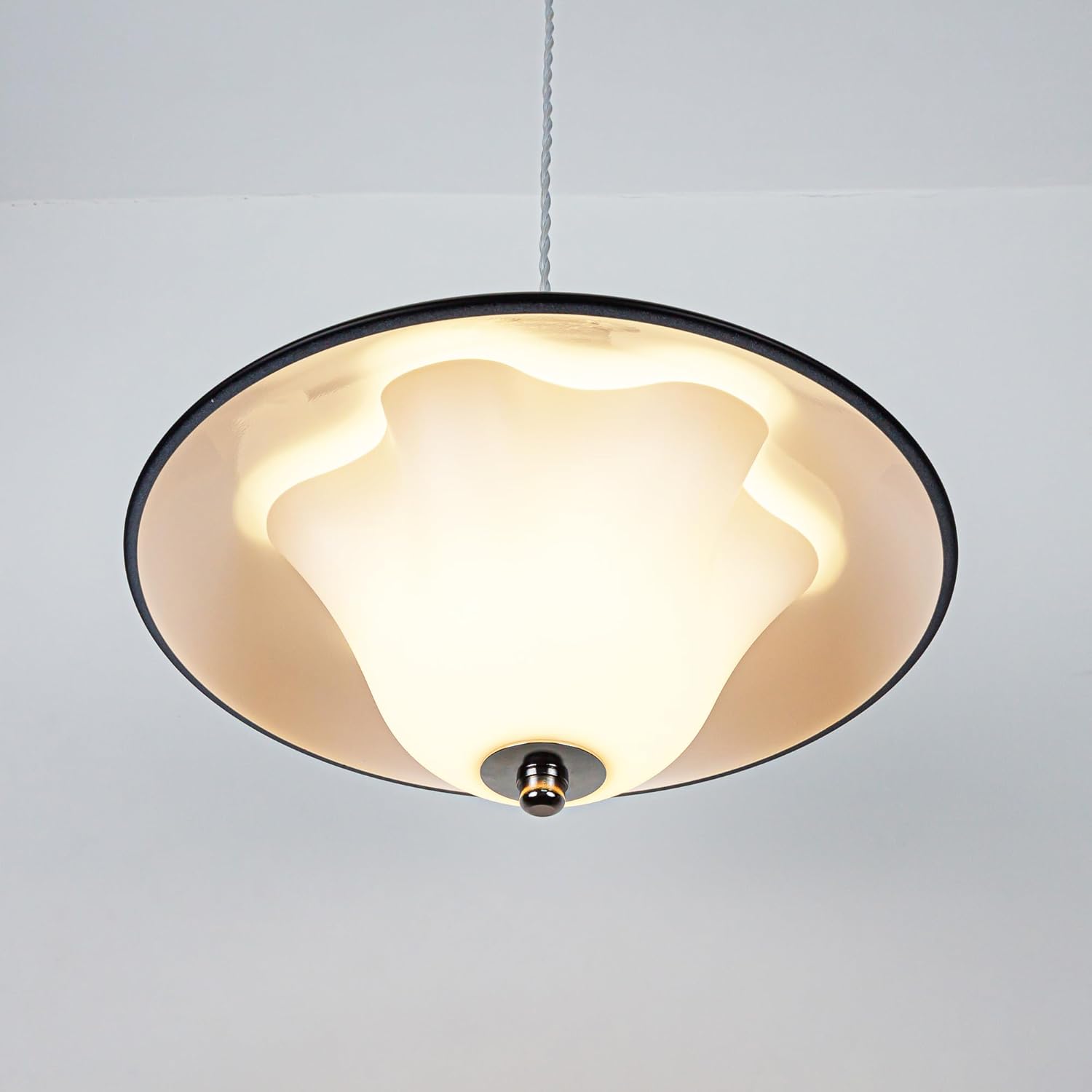 Kiven Clip On Shade for Ceiling Light Bulb,8.6in Lamp Diffuser Shade with Lamp Shade Harp Holder, Acrylic Lamp Shade Diffusers for Ceiling Light Table Lamp, Fits 9-13" Openings, White, 1 Pack