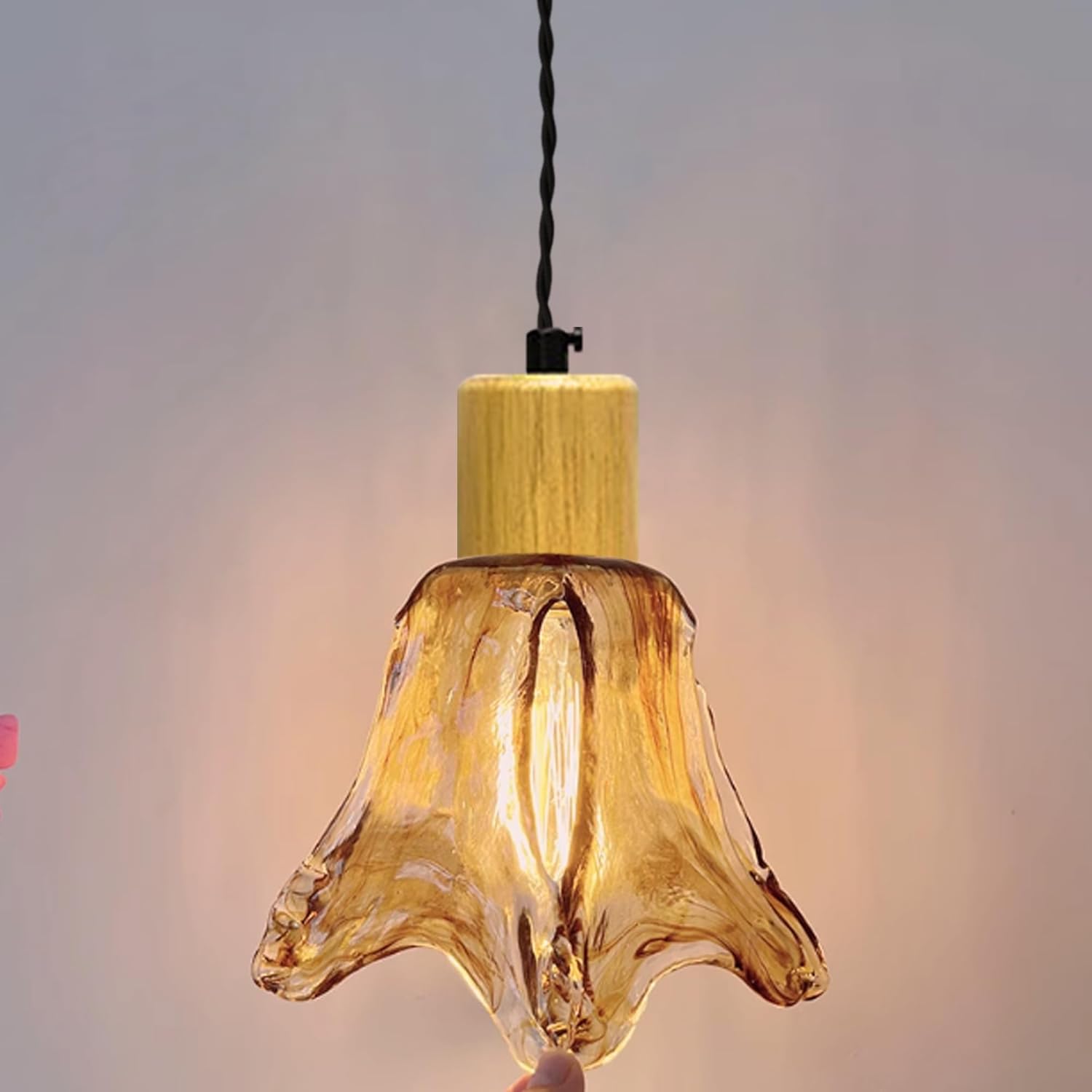 Amber Glass Shade | Irregular Caramel Design – KivenLighting