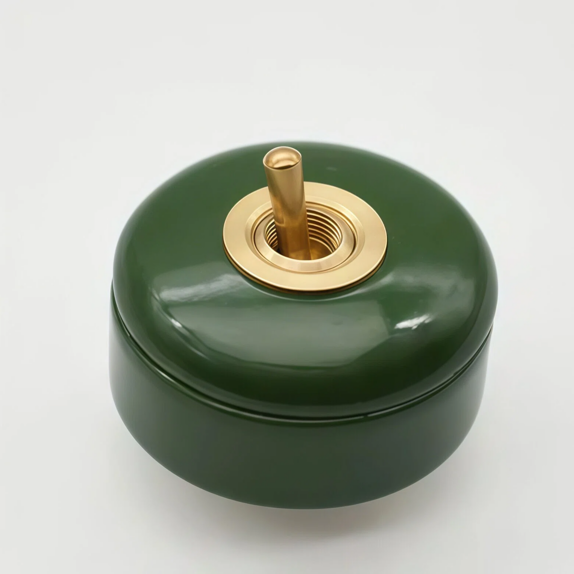 Retro Ceramic Toggle Switch: Creative Solid Brass Rod Lighting Controller for Vintage-Style B&Bs, Cafés & Dining Areas