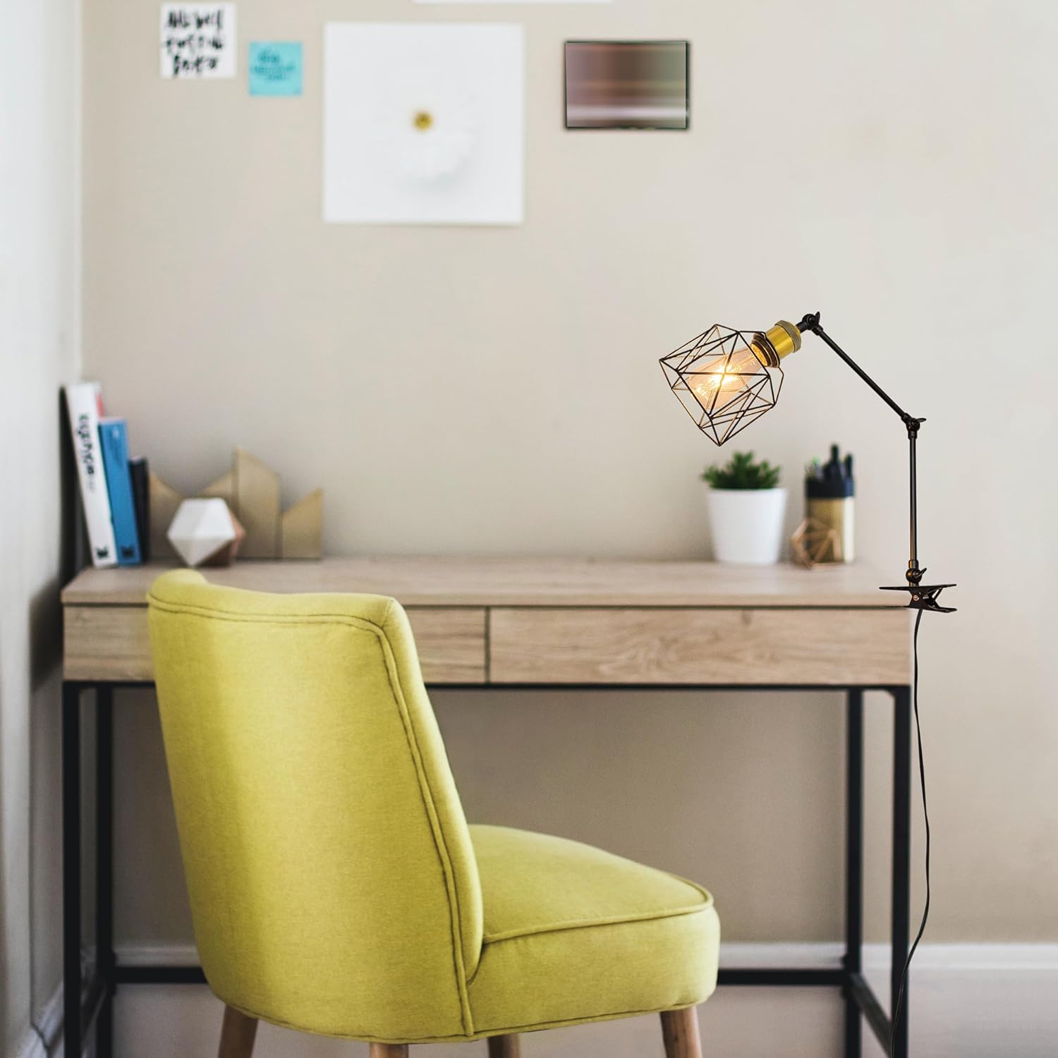 Kiven Plug-in Modern Clip-on Desk Lamp, 1-Light Nightstand Lamp with Flexible Arm, 8.2FT Plug in Cord, Decorative Clamp Lamp for Office Home Bookshelf Bedside Farmhouse Decor,Gold Finish