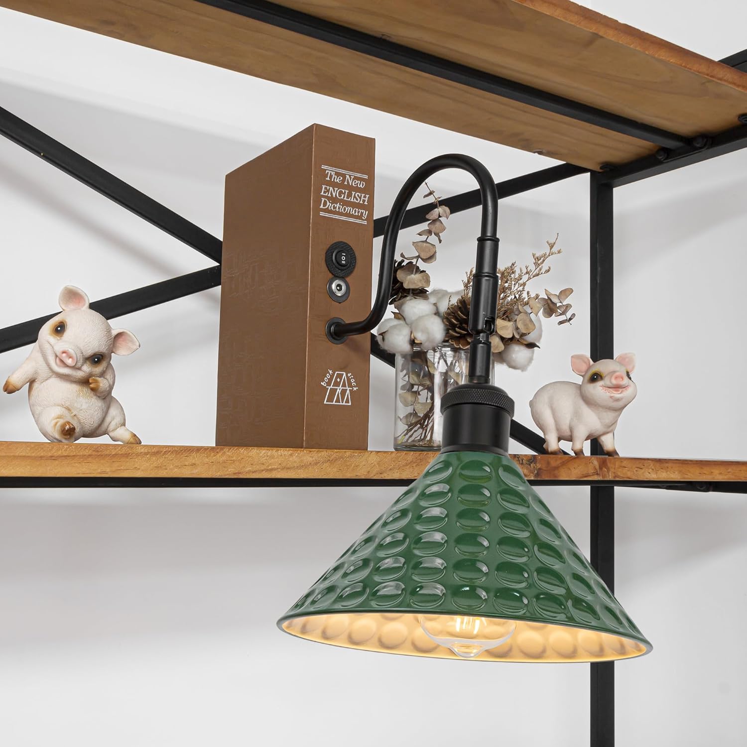 Kiven Cordless Bookshelf Lamp, 1-Light Rechargeable Bookcase Lighting with Green Iron Lampshade, Farmhouse Decorative Bookend, Cordless Table Lamp for Bedside Cabinet Bookshelf Home Decor