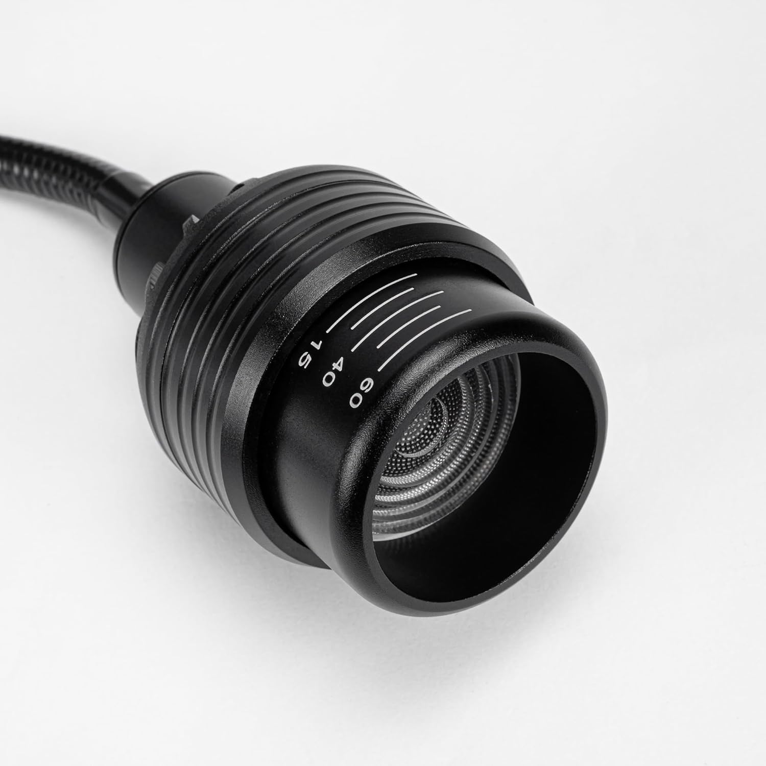 Black clip mount full spectrum spotlight with adjustable beam angle (15-60 degrees), ideal for indoor plant growth.