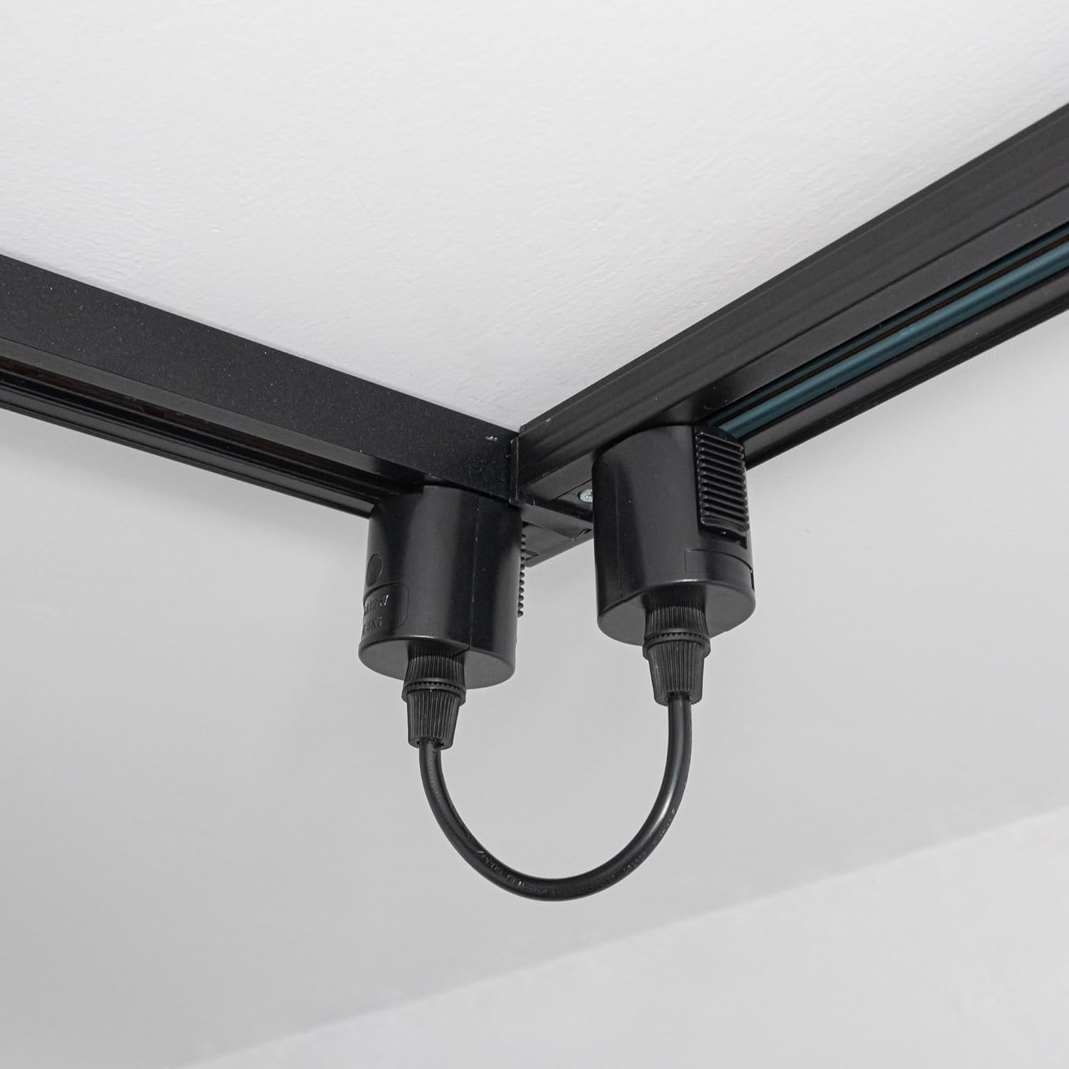 Black track extension cord for track lighting, easy install, 5.9 inch length, no wiring required.