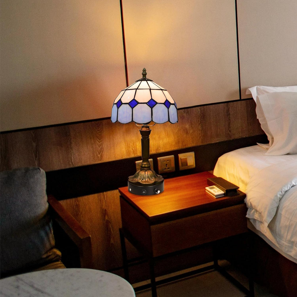 Kiven Battery Operated Tiffany Table Lamp, Dimmable Stained Glass Wireless Desk Lamp with Remote, 5V Portable Nightstand Light for Bedroom & Living Room