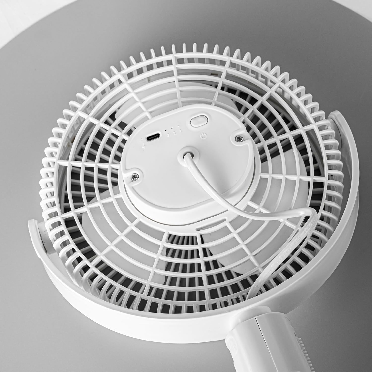 Kiven White Track Ceiling Mini Fan With Button H-Type Track Mount Adjustable Angle Simple Vintage Design For Kitchen Home Plant Shelf