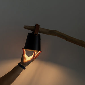 Battery LED Puck Bulb E26 Lamp Holder with Remote Control